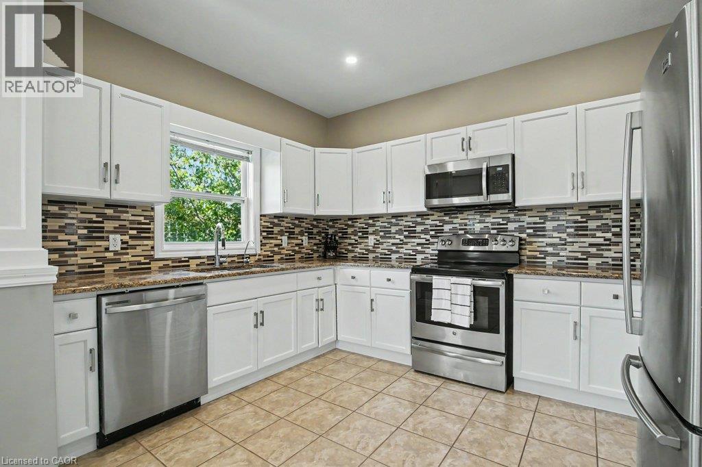 767 Lucerne Avenue, Waterloo, Ontario  N2T 2Y3 - Photo 10 - 40856185