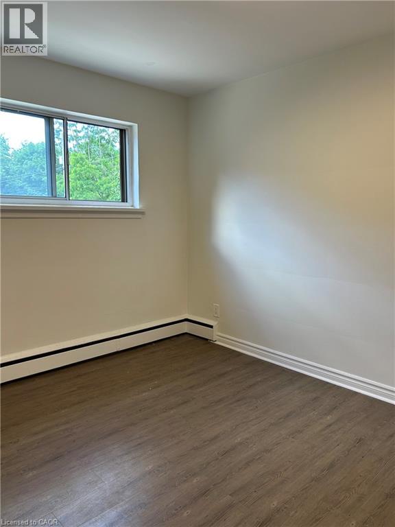 108 Creighton Road Unit# 14, Dundas, Ontario  L9H 3C1 - Photo 13 - 40854055