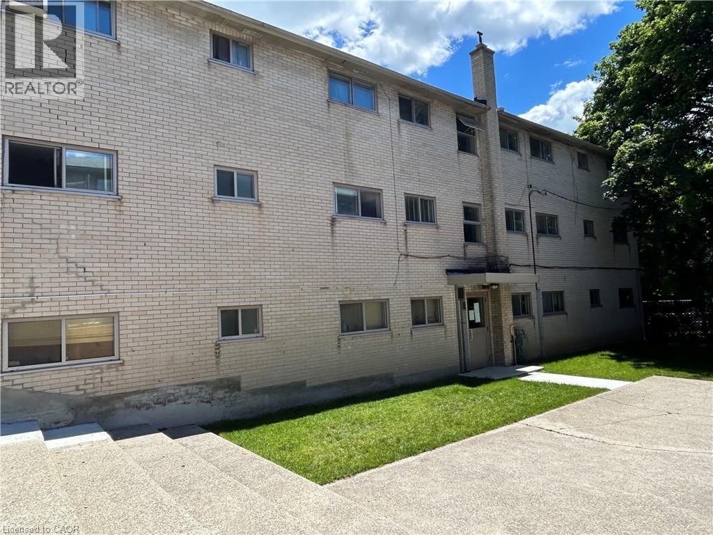 108 Creighton Road Unit# 14, Dundas, Ontario  L9H 3C1 - Photo 30 - 40854055