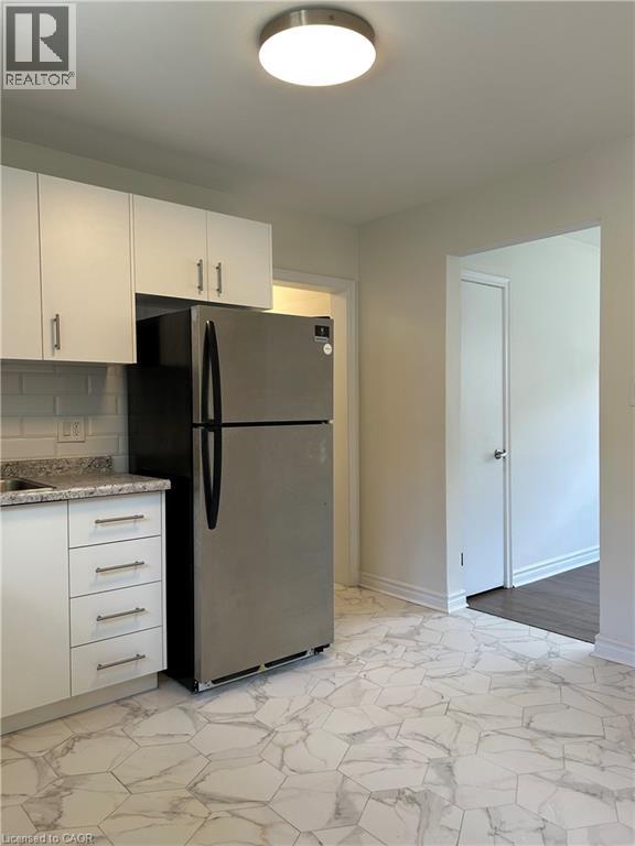108 Creighton Road Unit# 14, Dundas, Ontario  L9H 3C1 - Photo 5 - 40854055