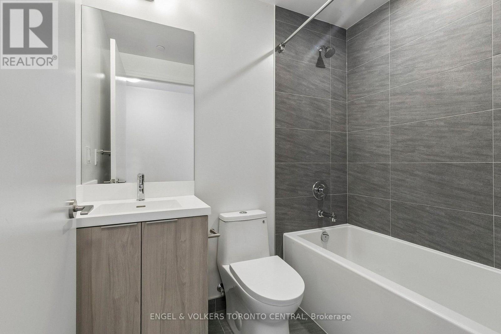 2102 - 400 King Street W, Toronto, Ontario  M5V 1K2 - Photo 11 - C13682640