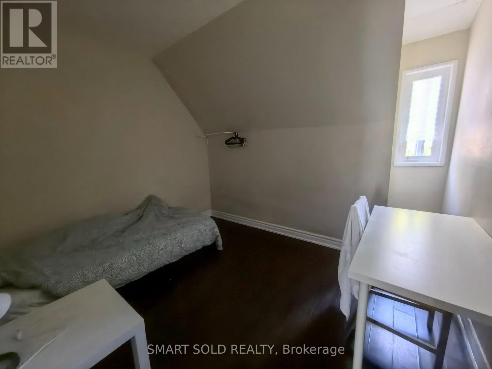Upper 437 Bathurst Street, Toronto, Ontario  M5T 2S9 - Photo 6 - C13682702