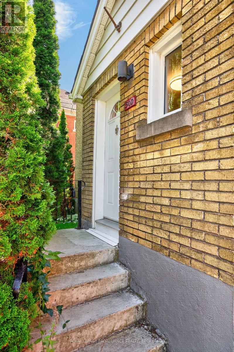 500 Brock Street, Kingston, Ontario K7L 1T7 - Photo 2 - X13682688