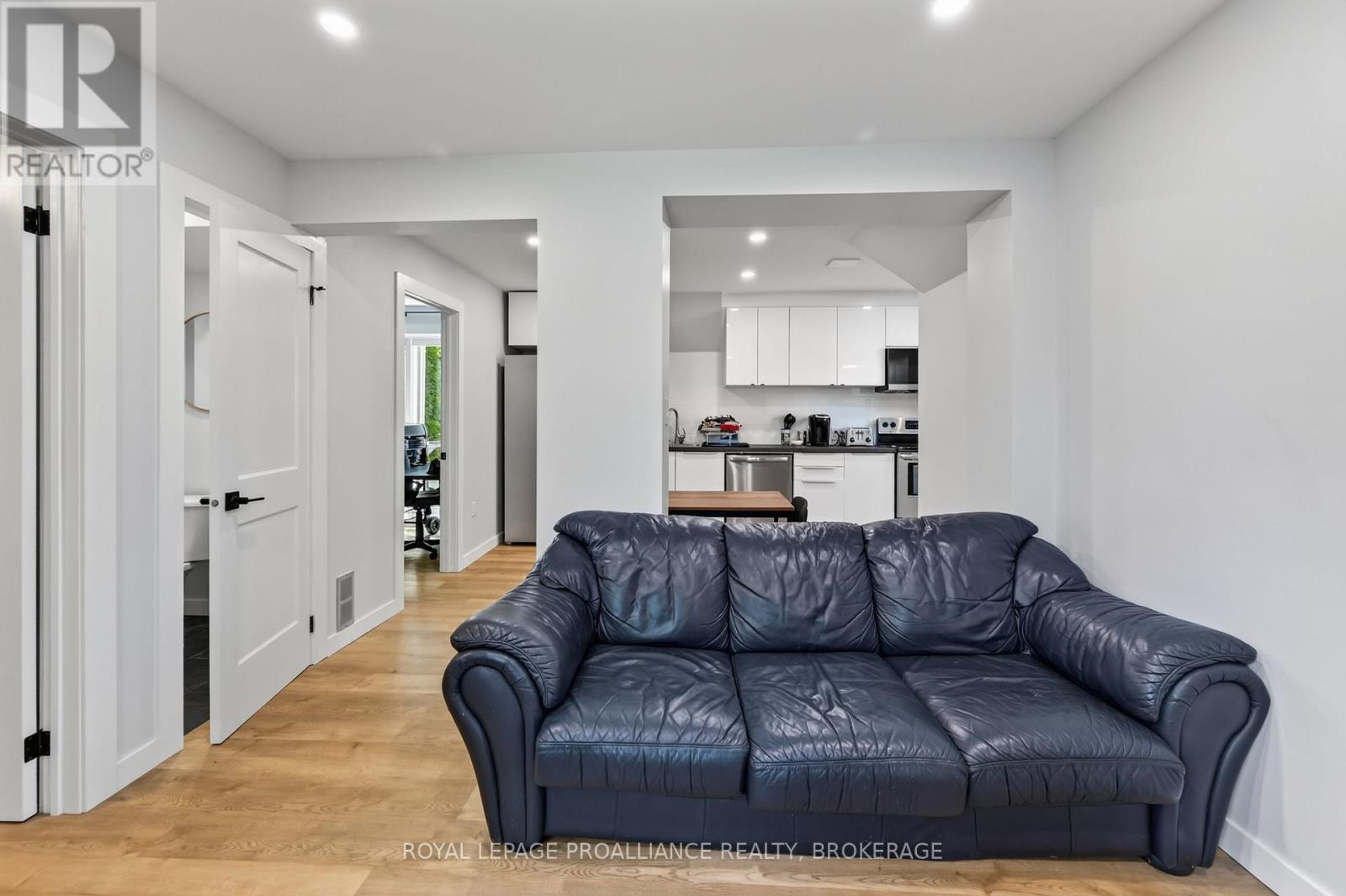 500 Brock Street, Kingston, Ontario K7L 1T7 - Photo 6 - X13682688