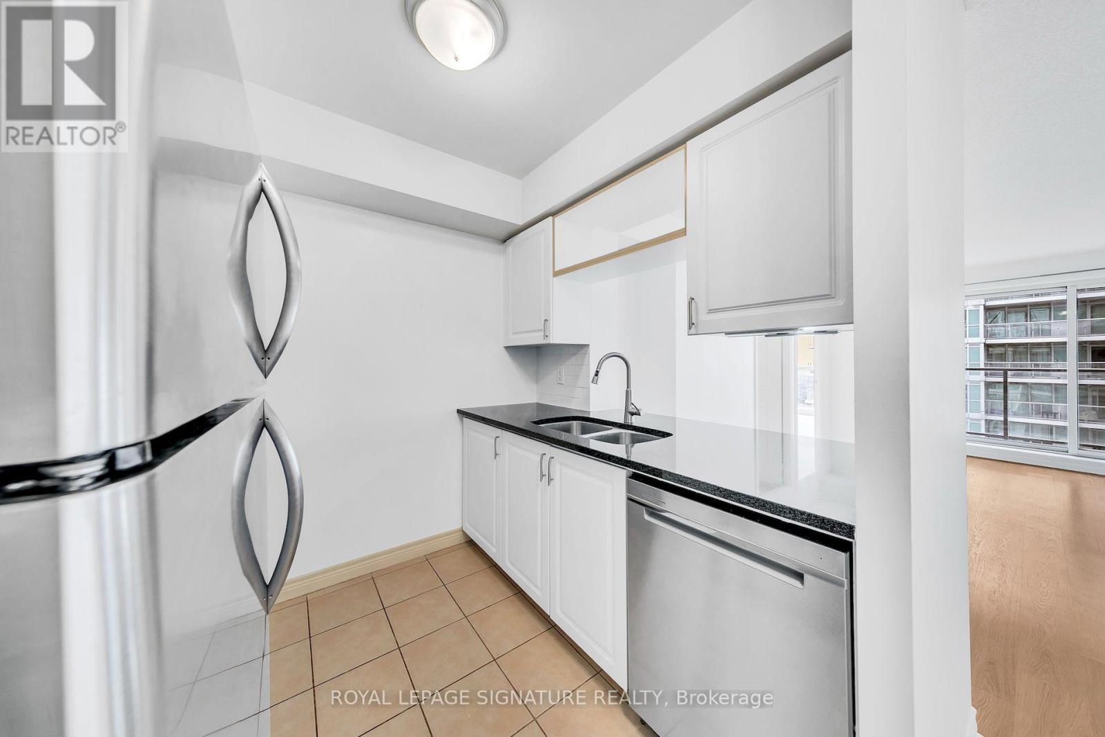 3005 - 70 Town Centre Court, Toronto, Ontario  M1P 0B2 - Photo 11 - E13682616