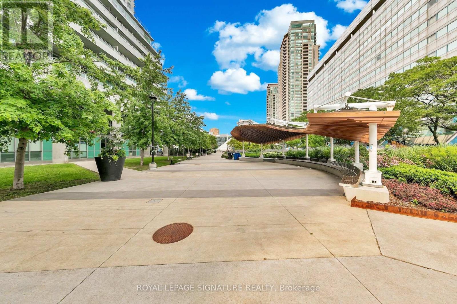 3005 - 70 Town Centre Court, Toronto, Ontario  M1P 0B2 - Photo 6 - E13682616