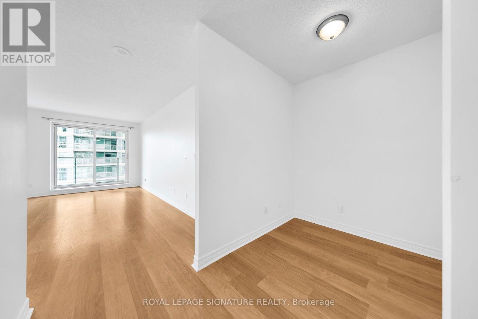 3005 - 70 Town Centre Court, Toronto, Ontario  M1P 0B2 - Photo 9 - E13682616