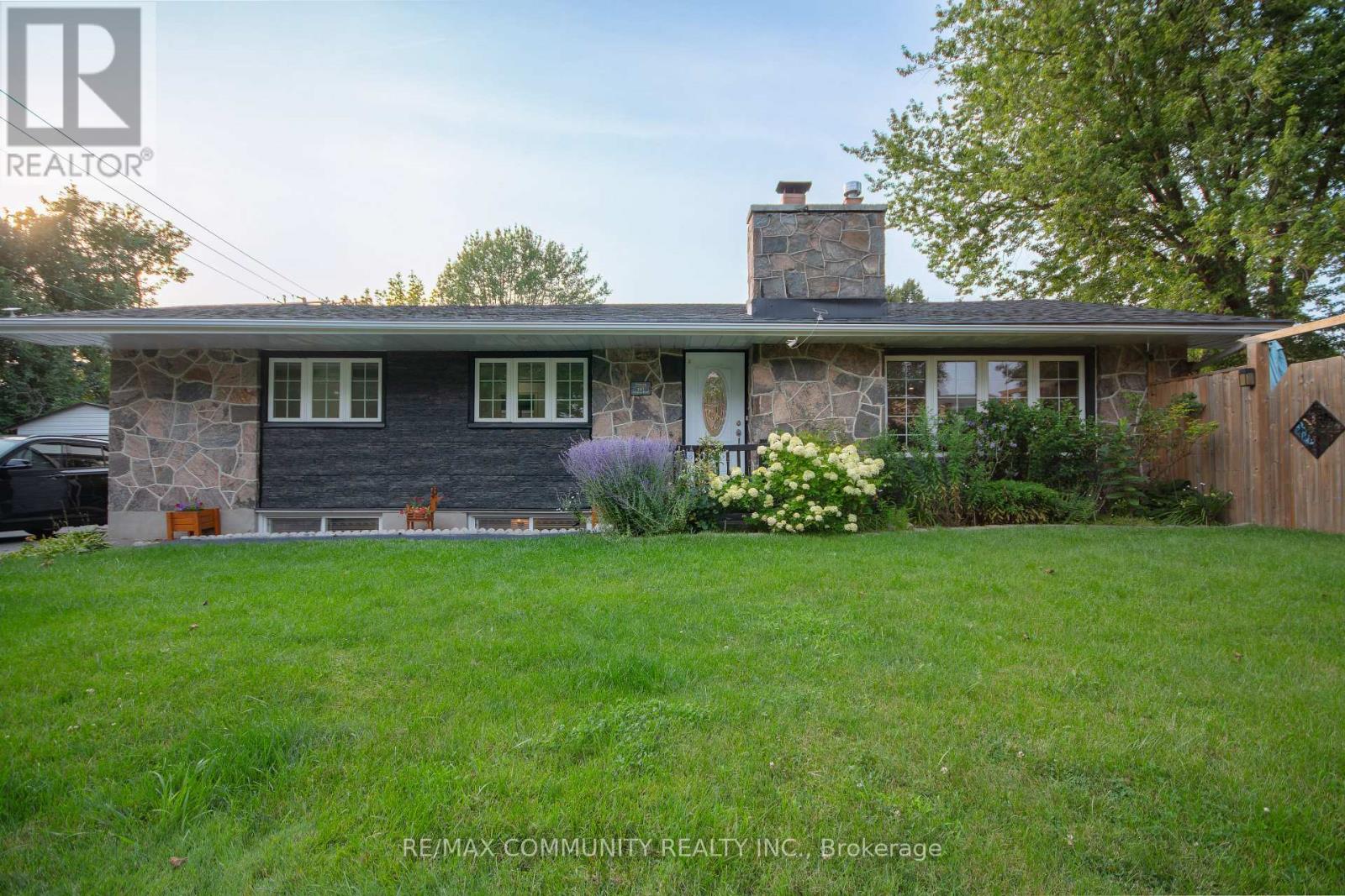 167 SIMPSON ROAD, Ajax, Ontario