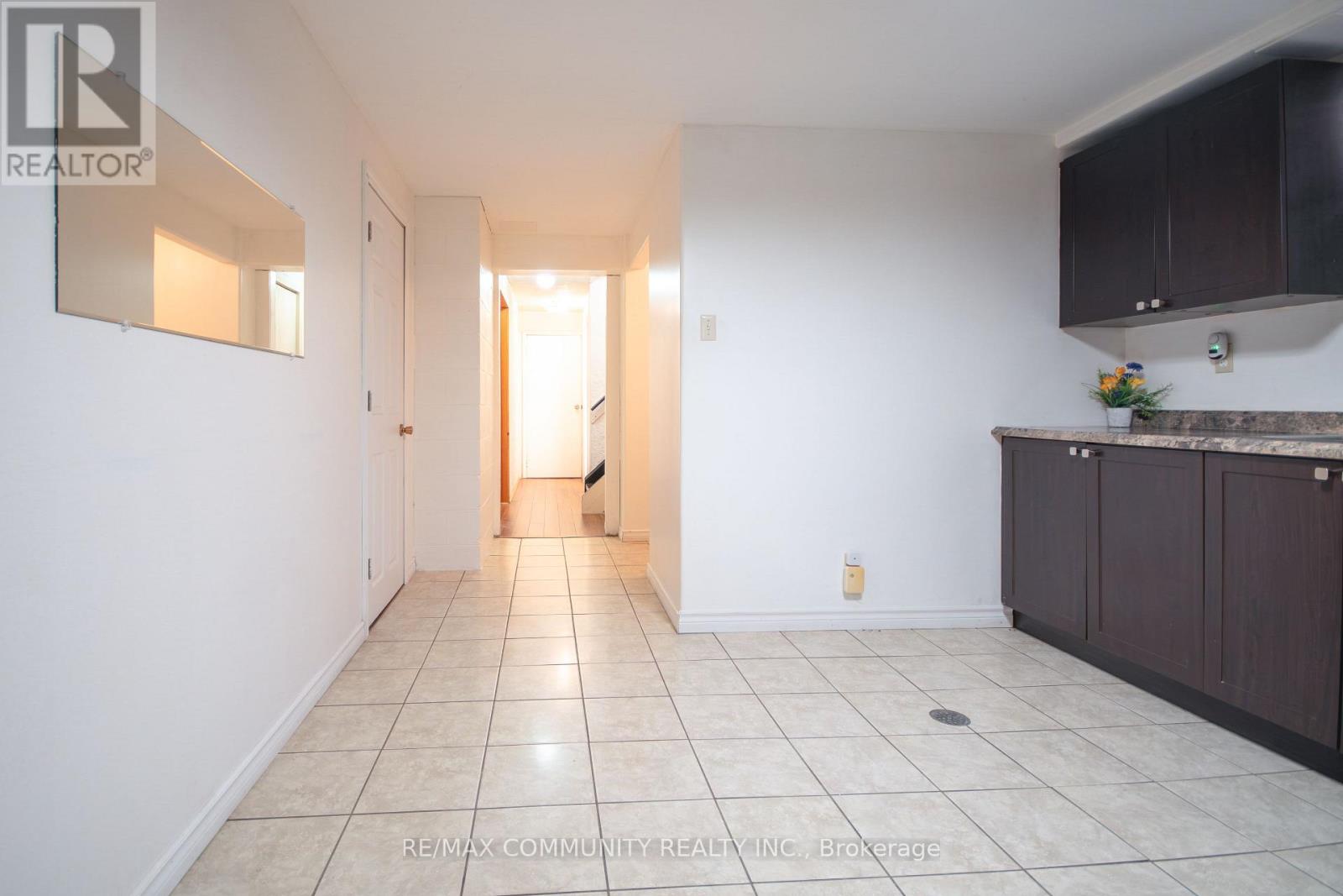 167 Simpson Road, Ajax, Ontario  L1S 2V7 - Photo 27 - E13682642