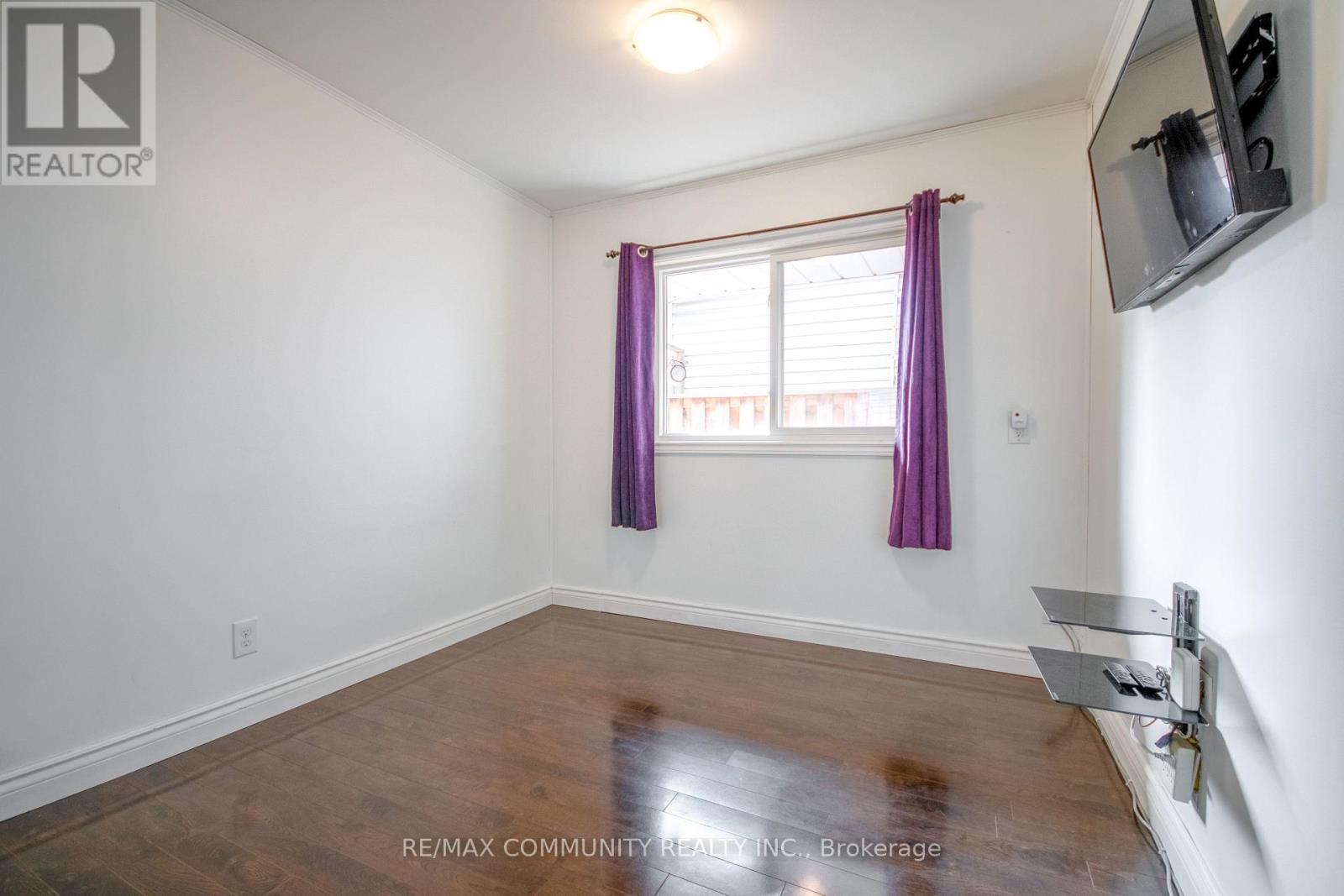 167 Simpson Road, Ajax, Ontario  L1S 2V7 - Photo 9 - E13682642