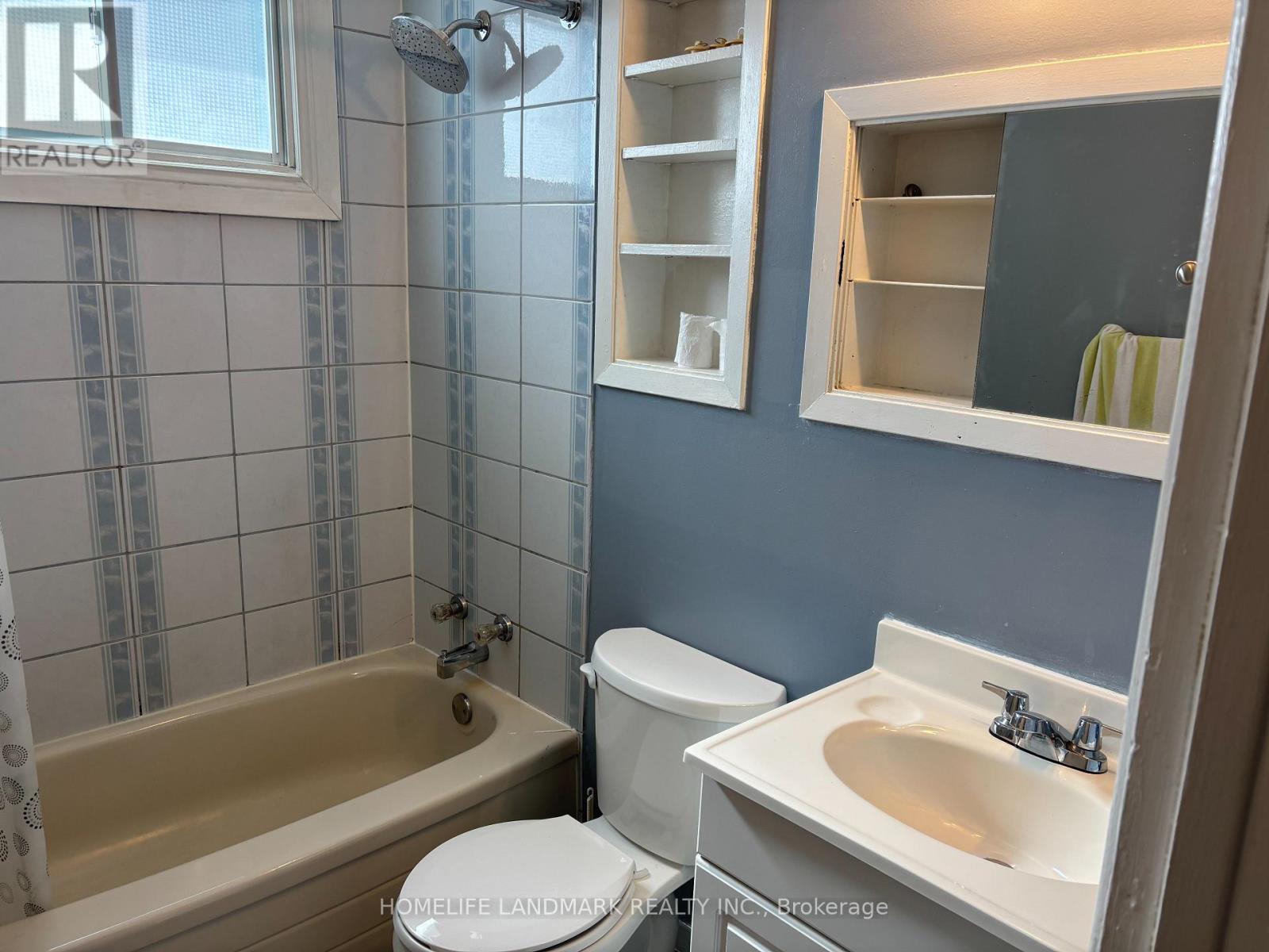 ( Main Floor ) - 145 Tulloch Drive, Ajax, Ontario  L1S 2S7 - Photo 17 - E13682698
