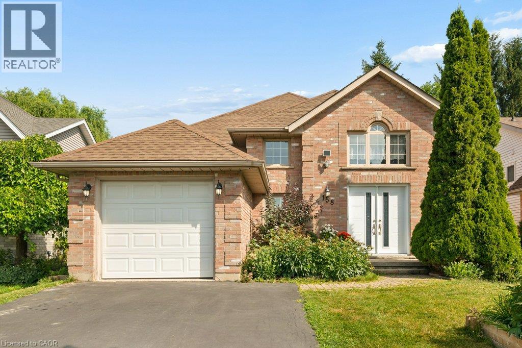 158 BANKSIDE Drive, Kitchener, Ontario