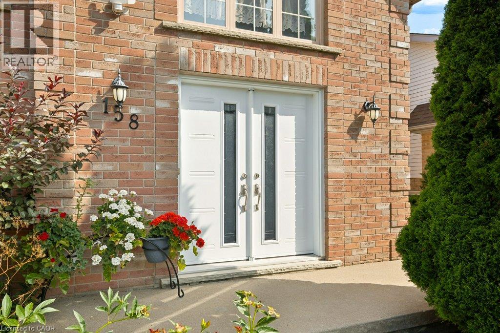 158 Bankside Drive, Kitchener, Ontario  N2N 3E4 - Photo 2 - 40849548