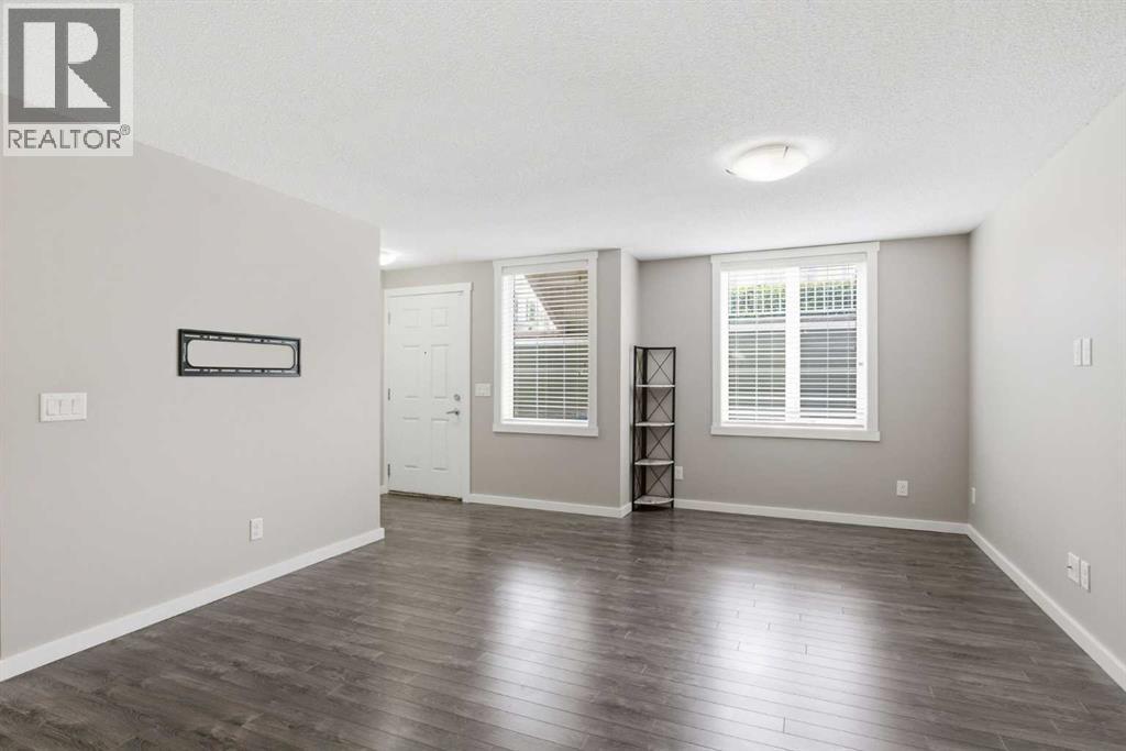 550 Mckenzie Towne Close SE, Calgary, Alberta  T2Z 1A8 - Photo 12 - A2329307