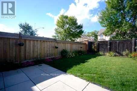 16 Thames Court, Richmond Hill, Ontario  L4B 1N4 - Photo 15 - N13682606
