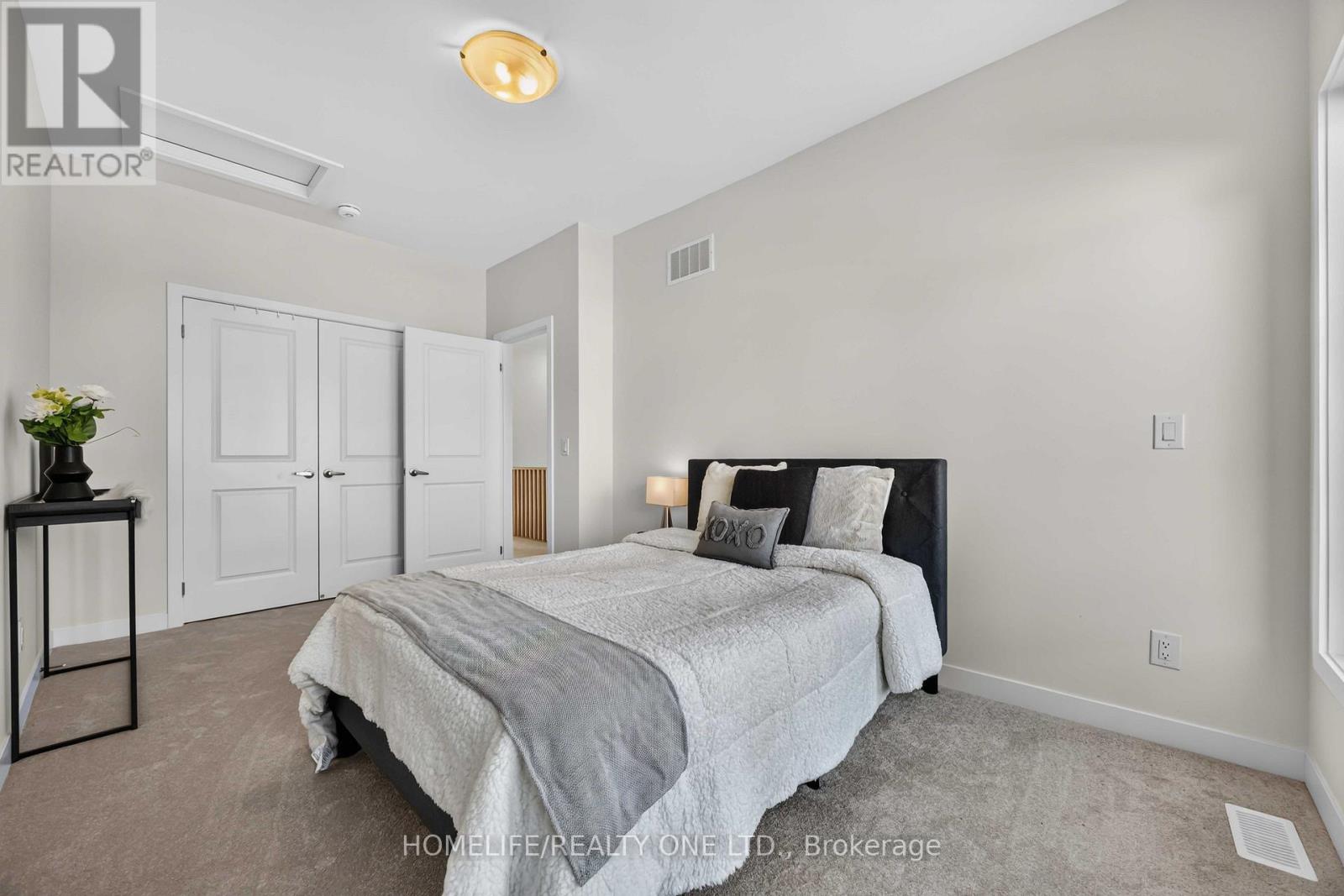 10 Harvey Bunker Crescent, Markham, Ontario  L6C 3M7 - Photo 31 - N13682652