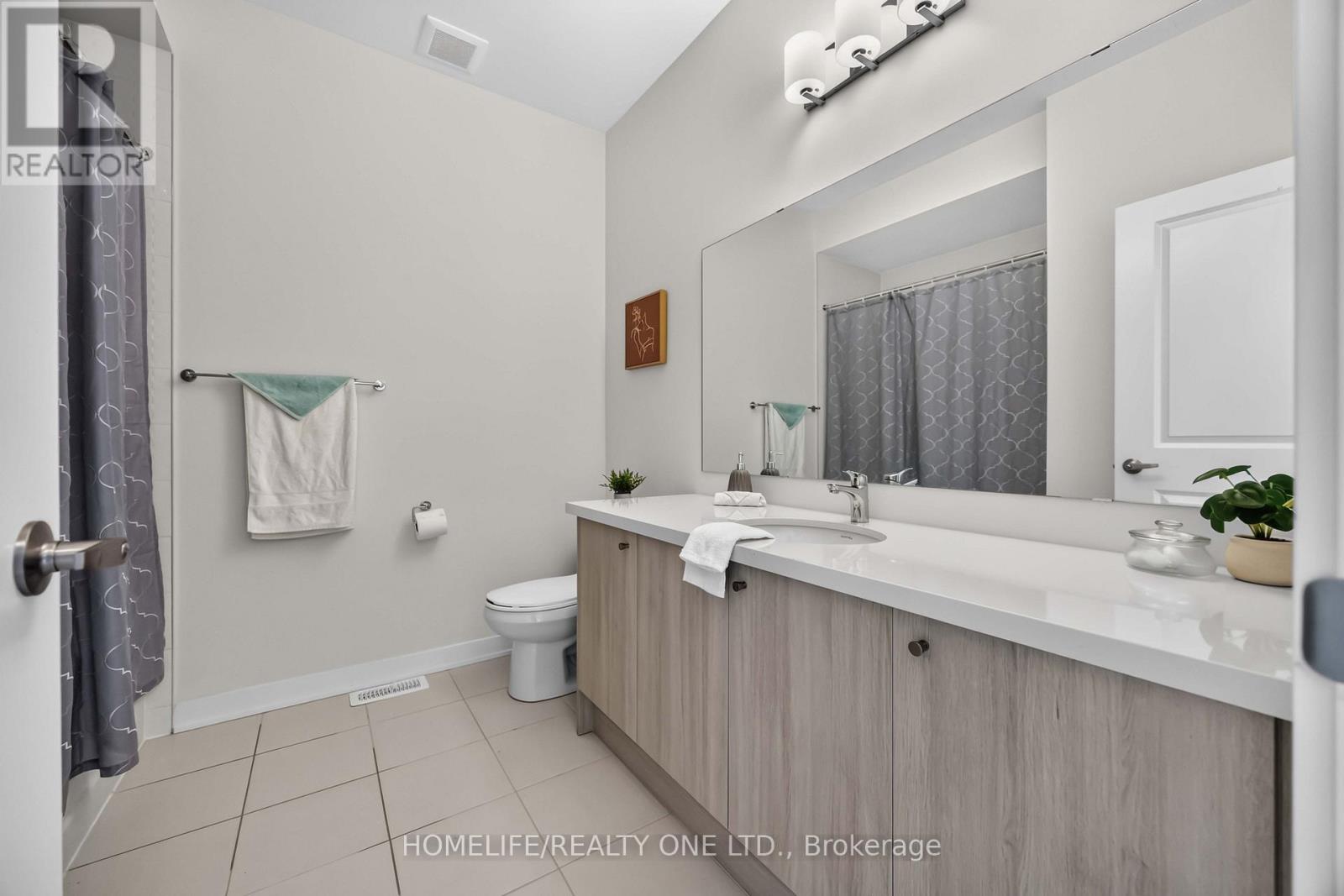 10 Harvey Bunker Crescent, Markham, Ontario  L6C 3M7 - Photo 32 - N13682652