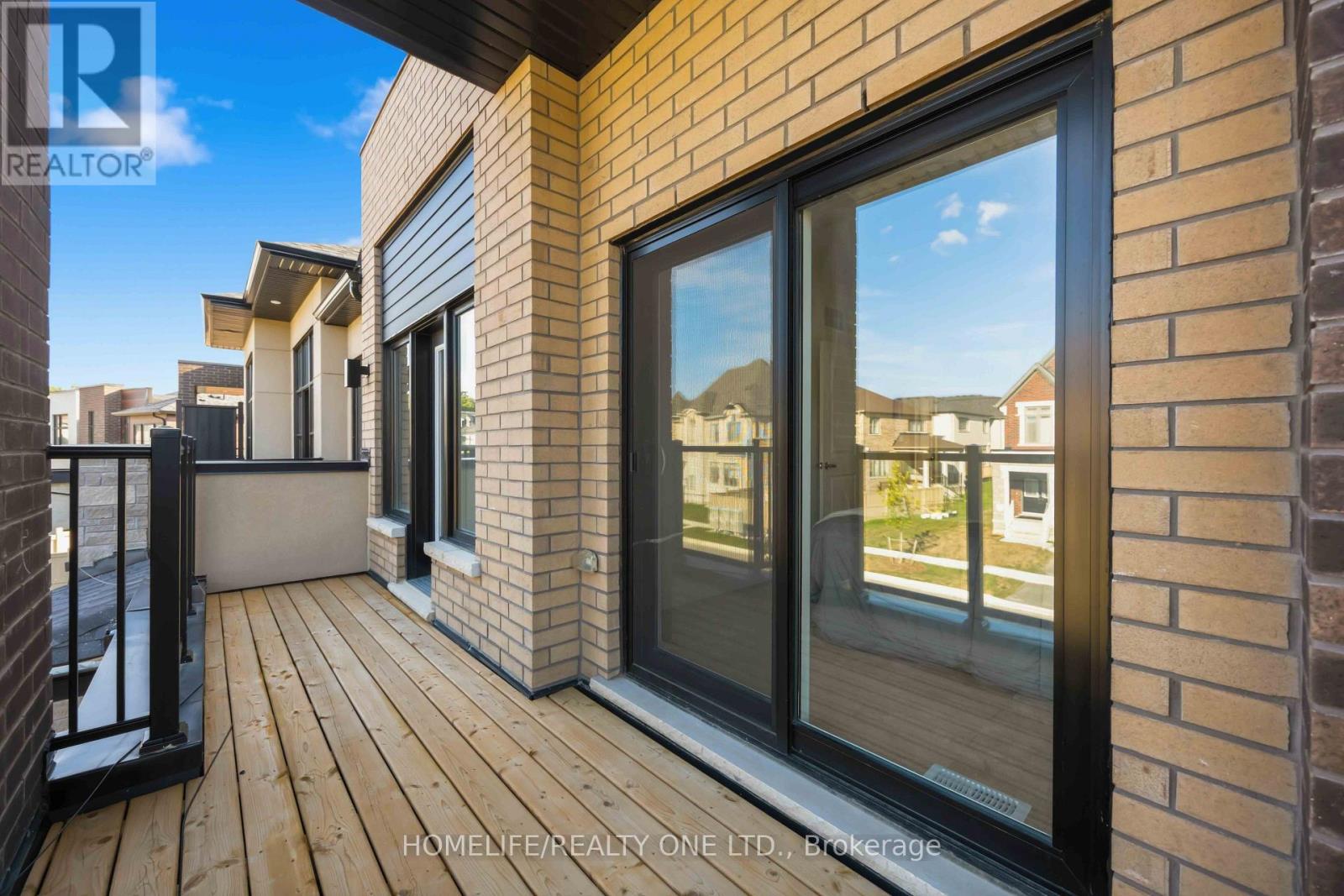 10 Harvey Bunker Crescent, Markham, Ontario  L6C 3M7 - Photo 43 - N13682652