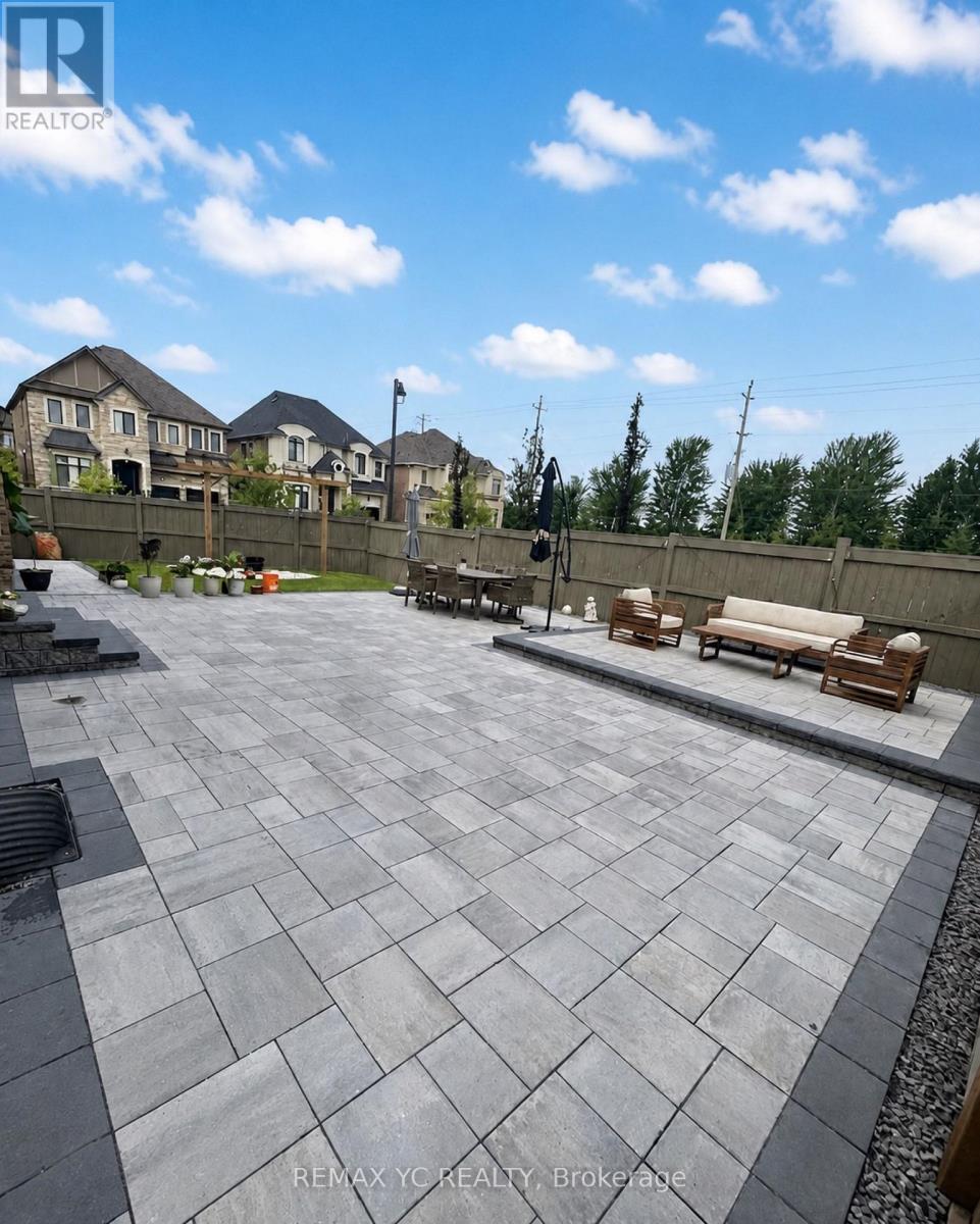 57 Cairns Gate, King, Ontario  L7B 0P5 - Photo 13 - N13682696