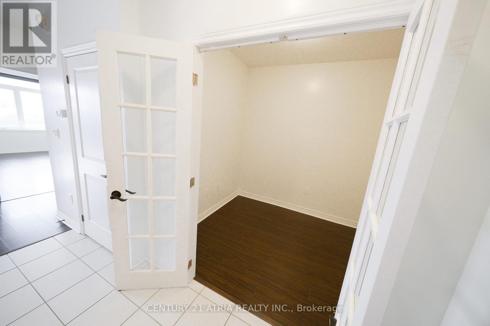 408 - 7768 Kennedy Road, Markham, Ontario  L3R 5K1 - Photo 12 - N13682704