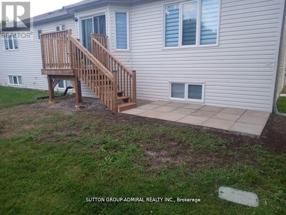 11 Club Court, Wasaga Beach, Ontario  L9Z 1J8 - Photo 41 - S13682604
