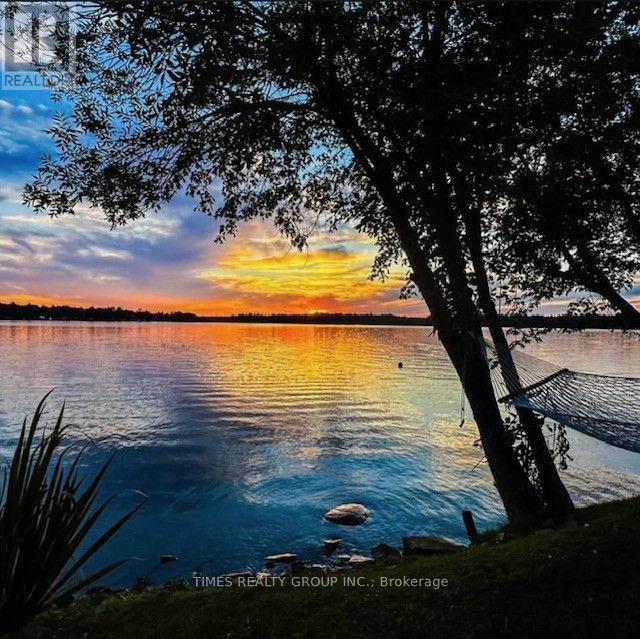 TRAILER 4 - 3500 LAUDERDALE POINT CRESCENT, Severn, Ontario
