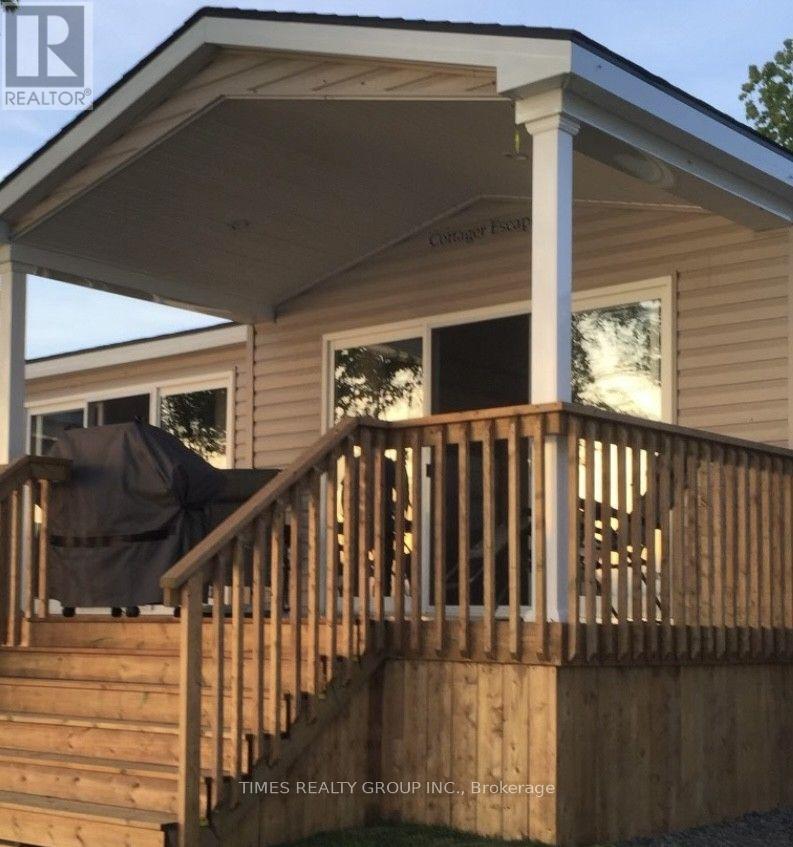 Trailer 4 - 3500 Lauderdale Point Crescent, Severn, Ontario  P0E 1N0 - Photo 2 - S13682682