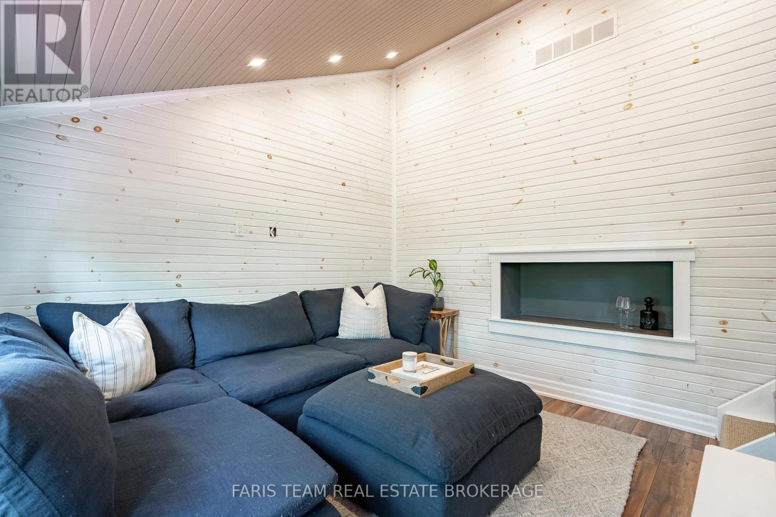 49 Huronwoods Drive, Oro-Medonte (Sugarbush), Ontario  L0K 1E0 - Photo 16 - S13682728
