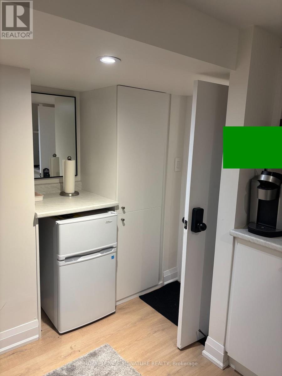 Main 1 - 64 Twenty Third Street, Toronto, Ontario M8V 3N1 - Photo 20 - W13682746