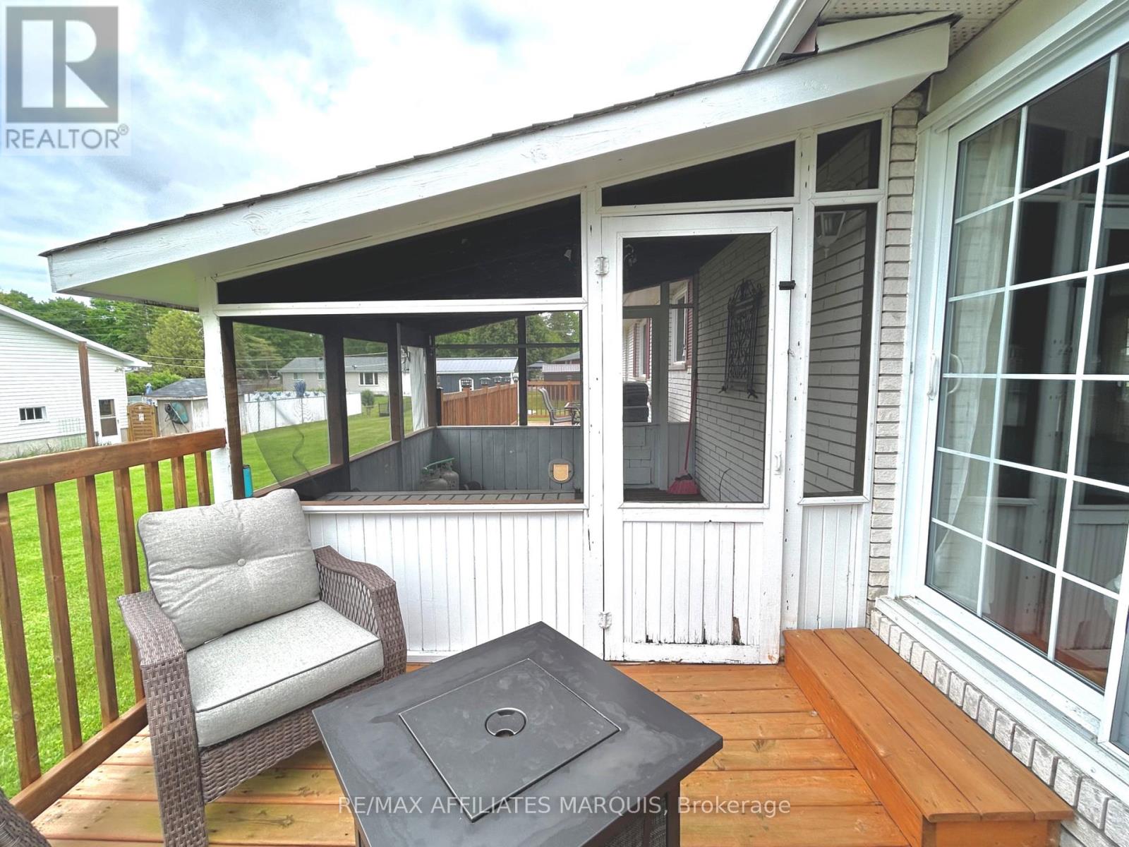 3 Forest Drive, Rideau Lakes, Ontario  K7A 4S5 - Photo 44 - X13681582
