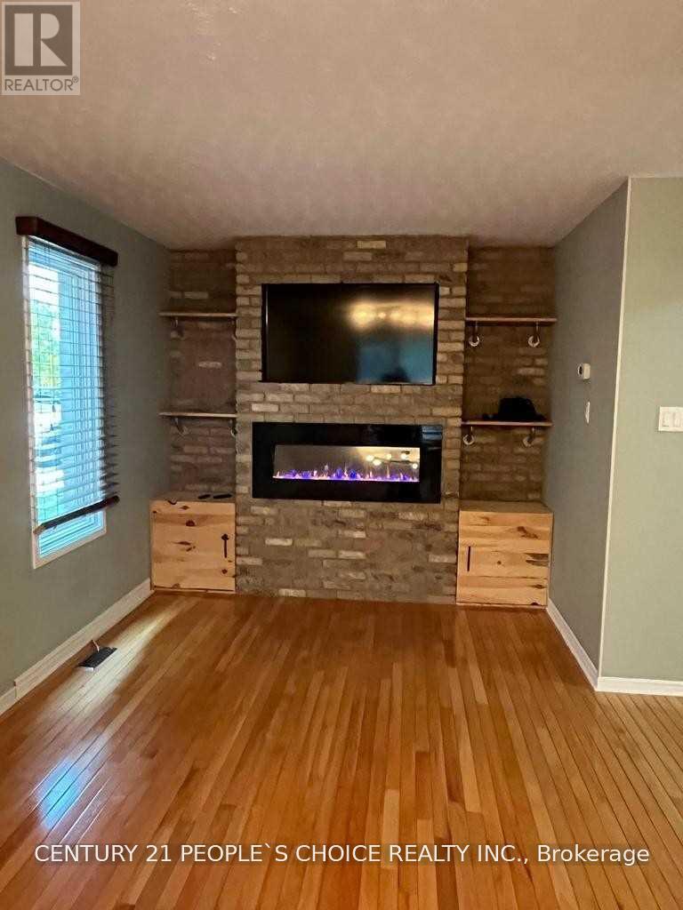 156 Pochard Lane, London East, Ontario  N5W 6B4 - Photo 3 - X13682732