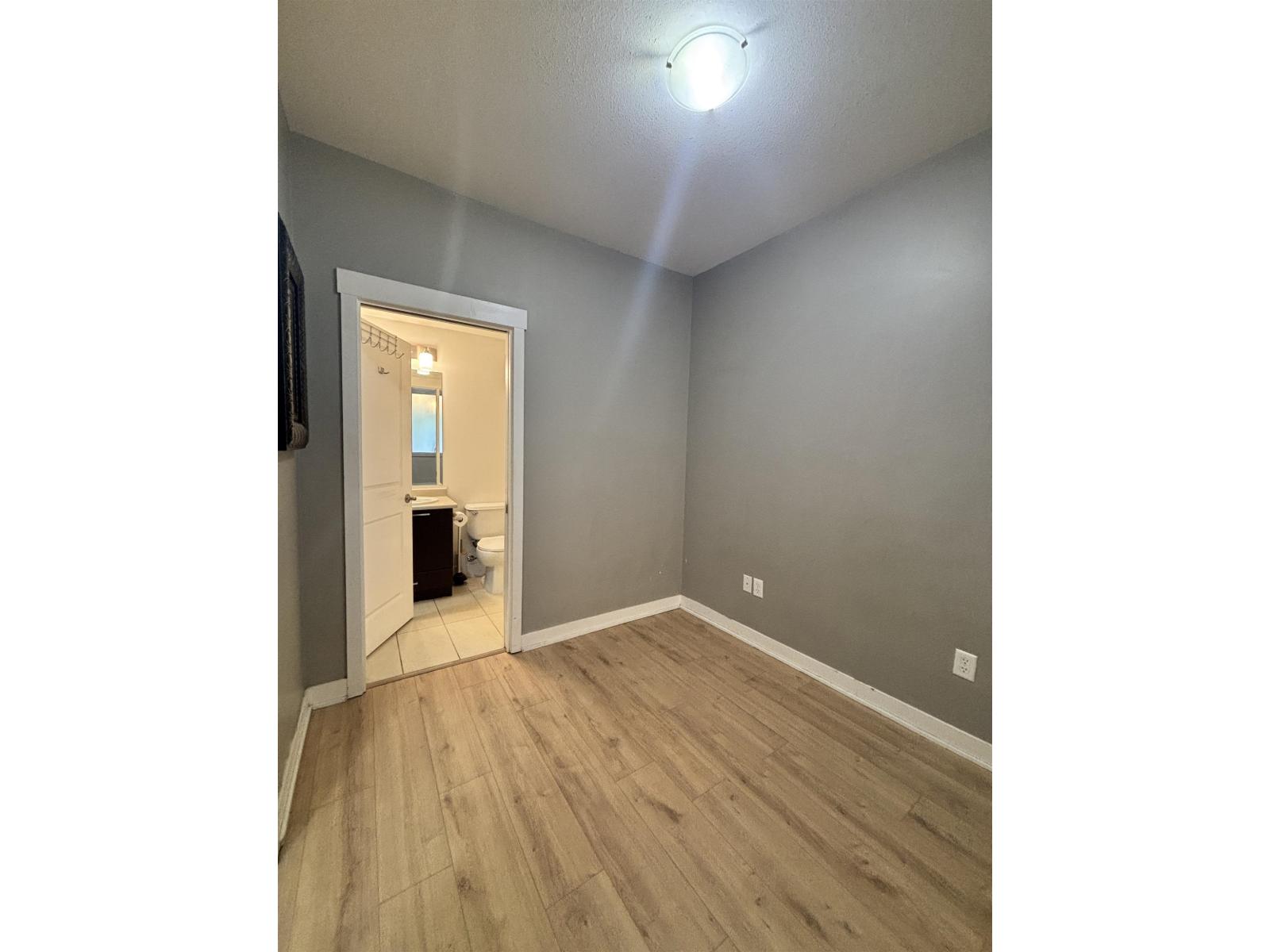 330 13321 102a Avenue, Surrey, British Columbia  V3T 1P6 - Photo 8 - R3151700
