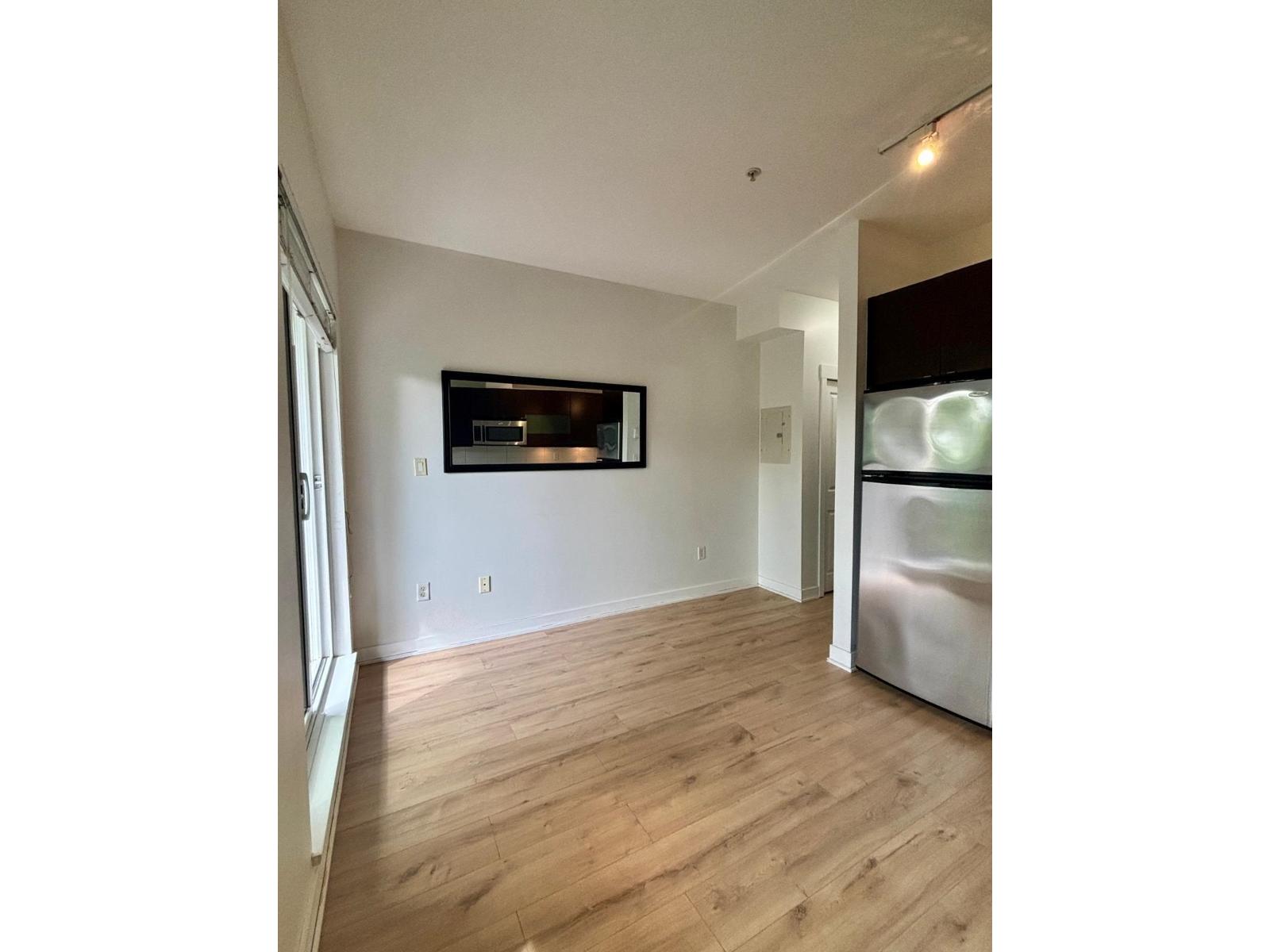 330 13321 102a Avenue, Surrey, British Columbia  V3T 1P6 - Photo 2 - R3151700