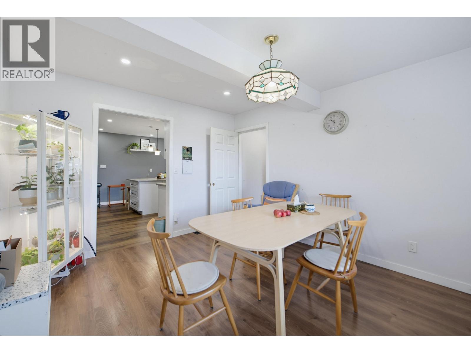 7041 Willingdon Avenue, Burnaby, British Columbia  V5J 3R4 - Photo 13 - R3155602