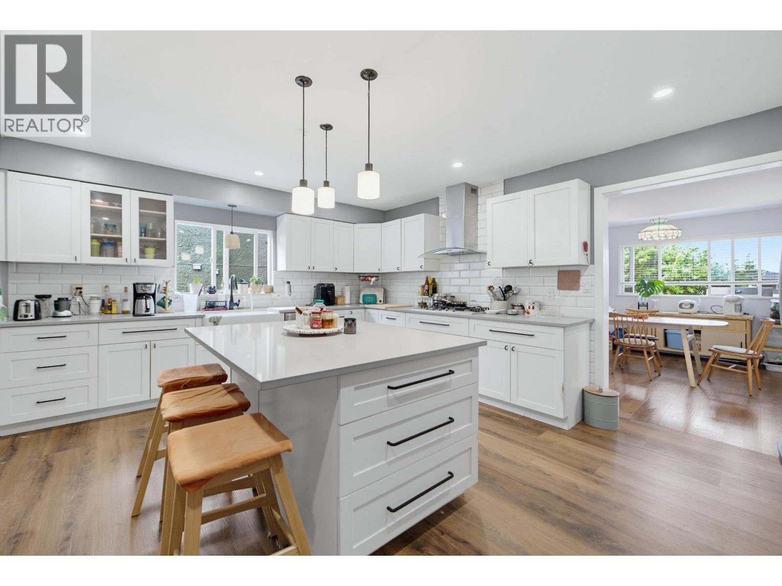 7041 Willingdon Avenue, Burnaby, British Columbia  V5J 3R4 - Photo 10 - R3155602