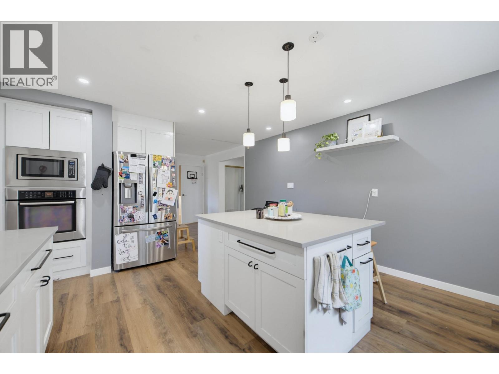 7041 Willingdon Avenue, Burnaby, British Columbia  V5J 3R4 - Photo 8 - R3155602