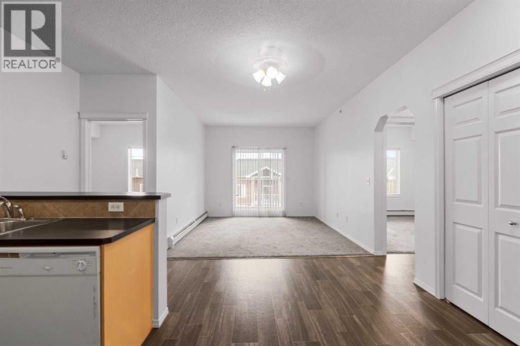 3304, 70 Panamount Drive NW, Calgary, Alberta  T3K 6K3 - Photo 7 - A2318852