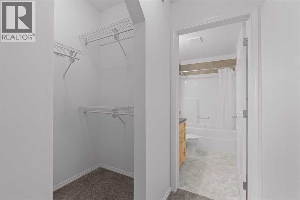 3304, 70 Panamount Drive NW, Calgary, Alberta  T3K 6K3 - Photo 15 - A2318852