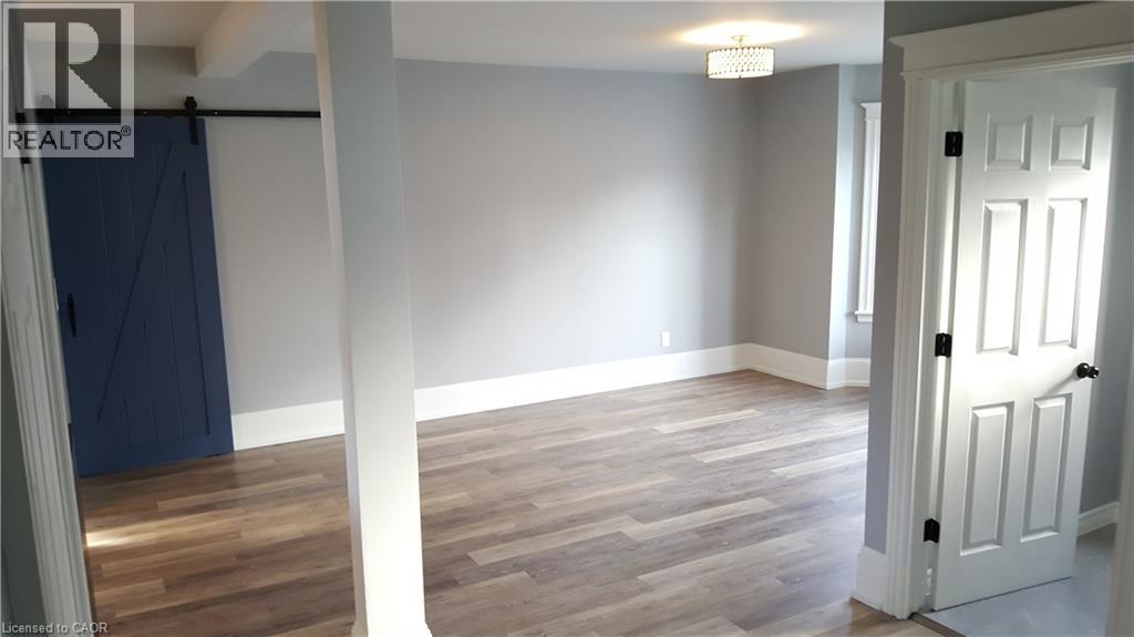 47 Sherman Avenue S Unit# 3, Hamilton, Ontario  L8M 2P6 - Photo 5 - 40850129