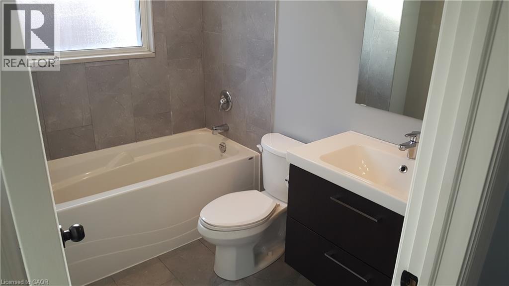 47 Sherman Avenue S Unit# 3, Hamilton, Ontario  L8M 2P6 - Photo 10 - 40850129