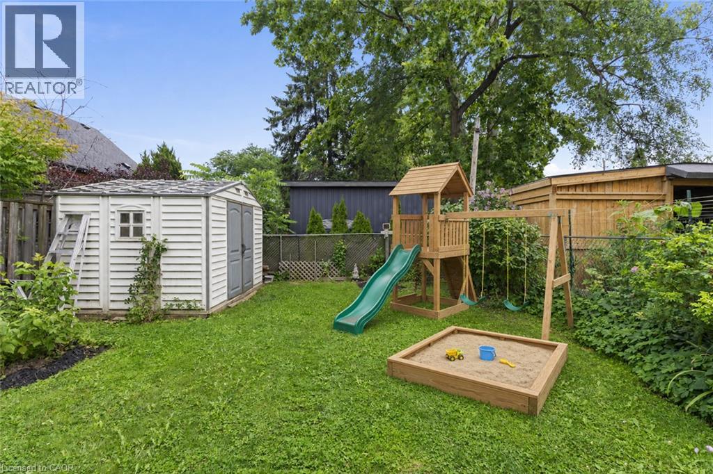 35 East 27th Street, Hamilton, Ontario L8V 3E8 - Photo 4 - 40851578