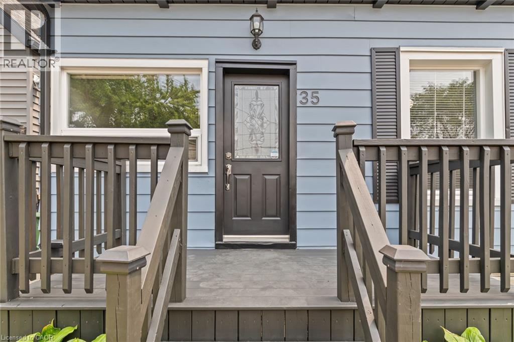 35 East 27th Street, Hamilton, Ontario L8V 3E8 - Photo 3 - 40851578