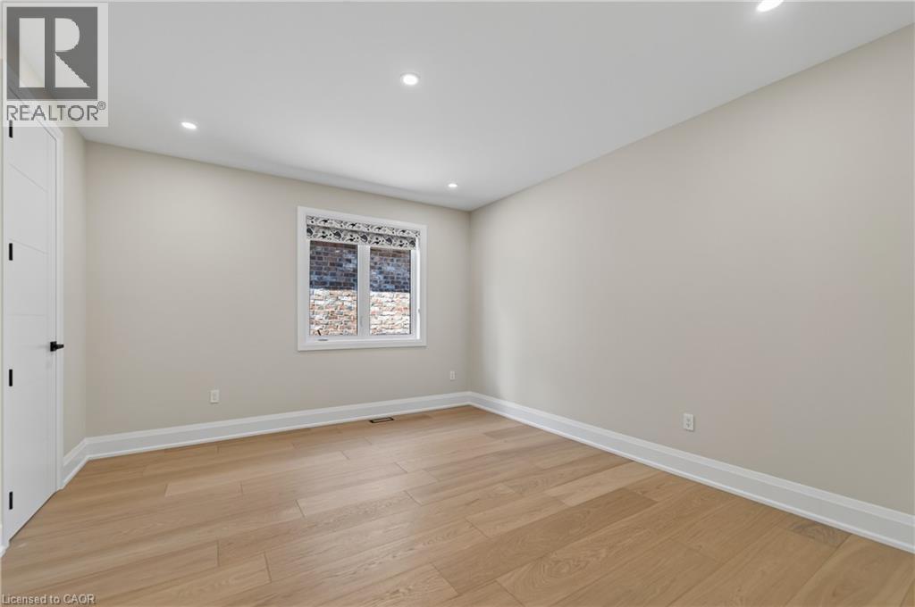 197 Polly Drive, Oakville, Ontario  L6M 5K2 - Photo 32 - 40853392