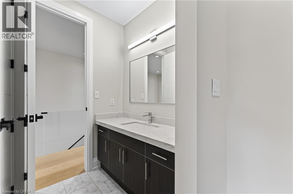 197 Polly Drive, Oakville, Ontario  L6M 5K2 - Photo 29 - 40853392