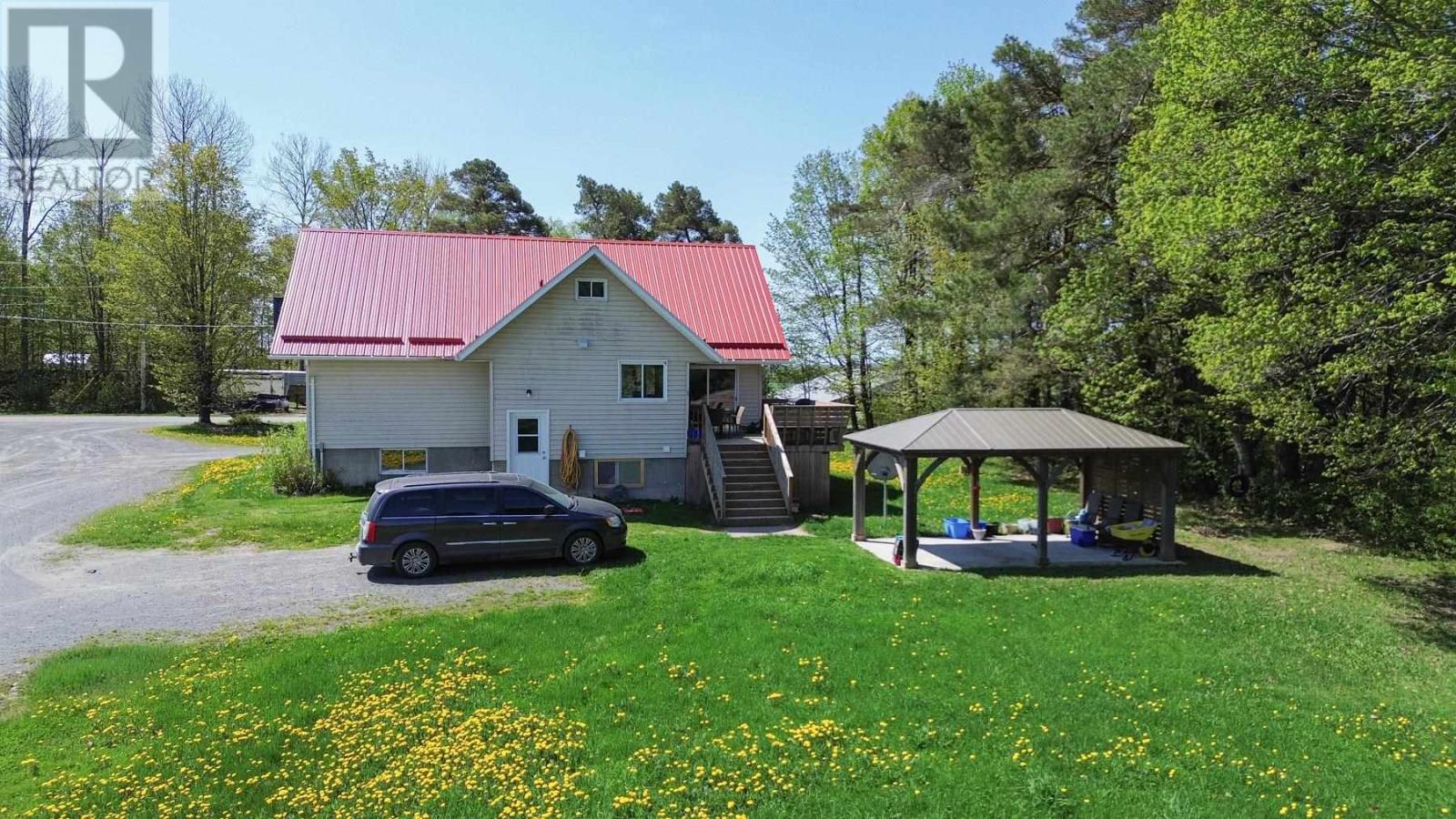 476 Cloudslee Rd, Plummer Additional Township, Ontario  P0R 1C0 - Photo 12 - SM261249