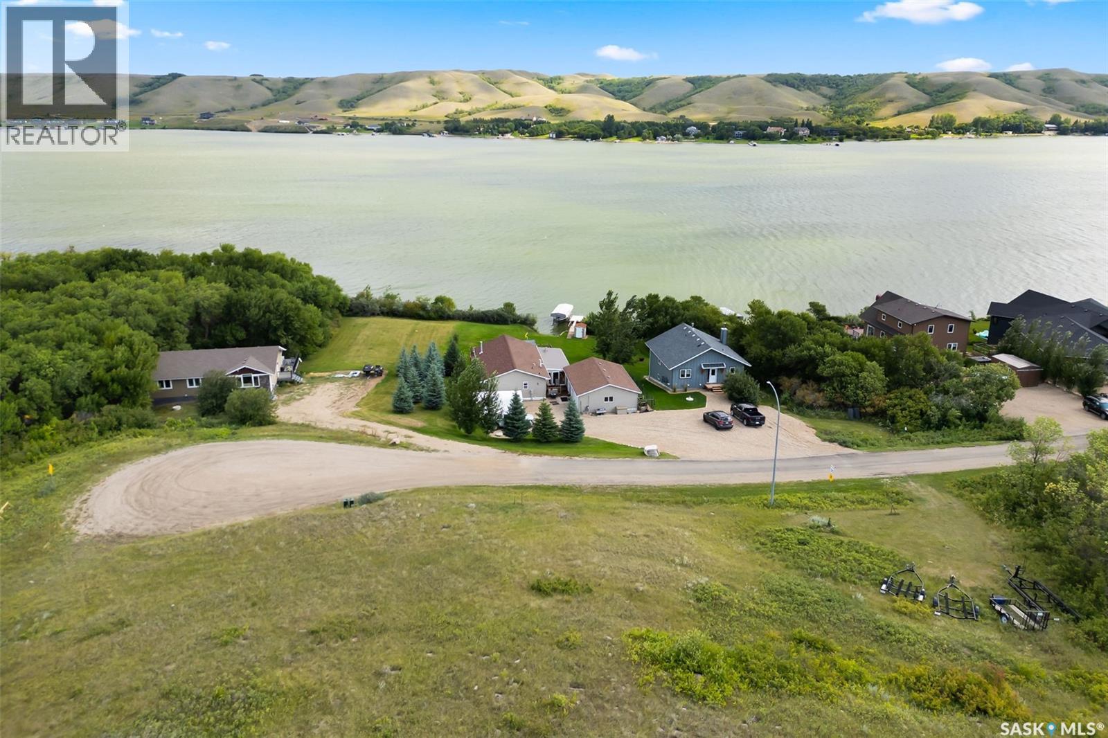 1245 Tatanka Drive, Buffalo Pound Lake, Saskatchewan  S0H 2X0 - Photo 2 - SK045758