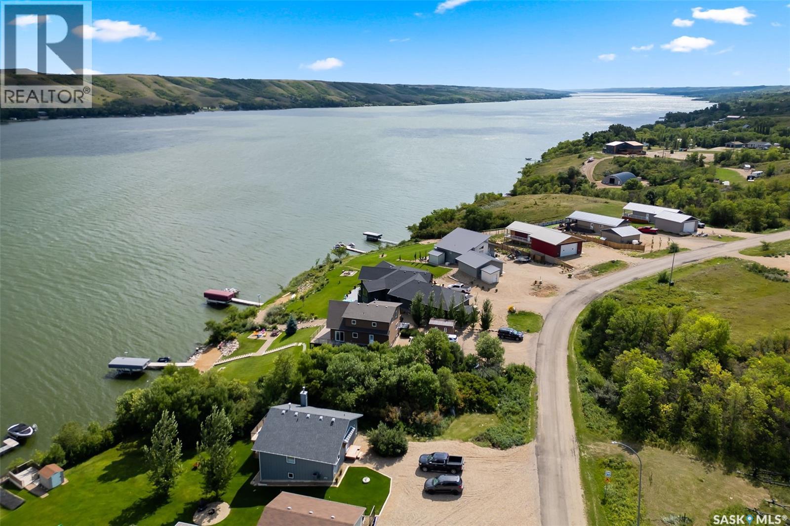 1245 Tatanka Drive, Buffalo Pound Lake, Saskatchewan  S0H 2X0 - Photo 6 - SK045758