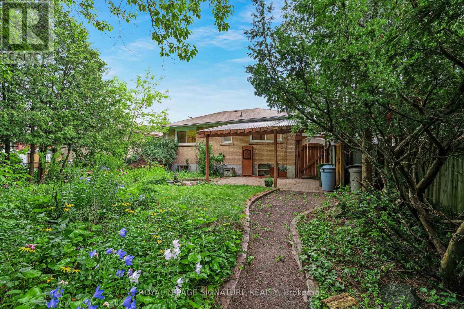 50 Celeste Drive, Toronto, Ontario M1E 2V1 - Photo 24 - E13672934