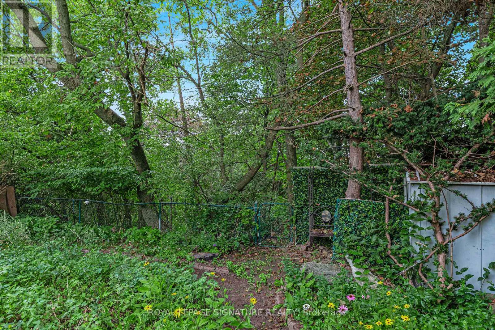 50 Celeste Drive, Toronto, Ontario M1E 2V1 - Photo 25 - E13672934