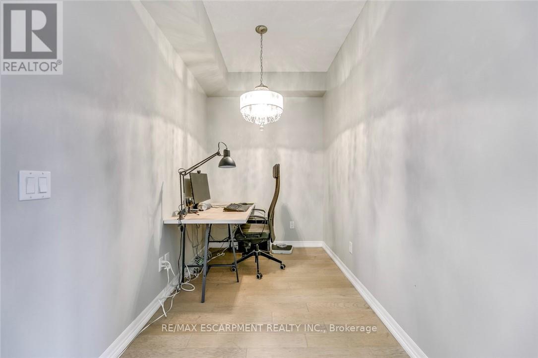 501 - 5001 Corporate Drive, Burlington, Ontario L7L 0H5 - Photo 10 - W13497378